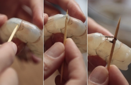 como limpar camarão com palito de dente