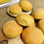 Pão de milho super econômico e com um sabor incrível demais