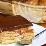 Pavê de creme belga cremoso demais e aqui em casa todo mundo adora @receiteria