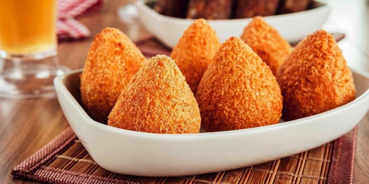 Essa coxinha é super saudável e fica pronto bem rapidinho