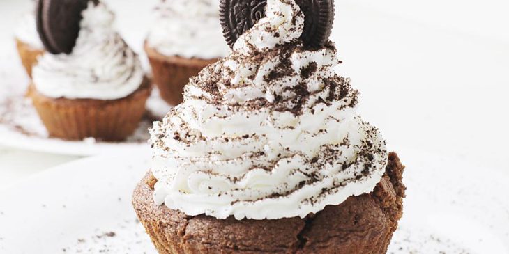 Cupcakes de biscoito bem caseiro e fácil de fazer sozinho @sabornamesa