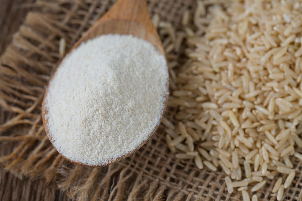 fazer farinha de arroz em casa