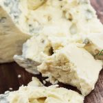 o que combina com queijo azul