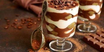 pavê de Nutella com biscoito champanhe