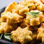 Receita de salgadinho simples e que todo mundo aqui em casa adorou @sabornamesa