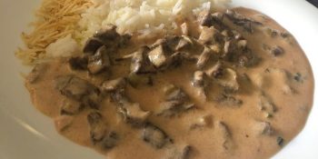 Strogonoff de carne simples