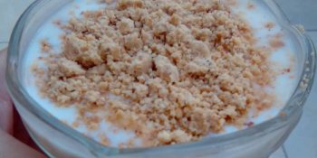 Canjica cremosa com paçoca