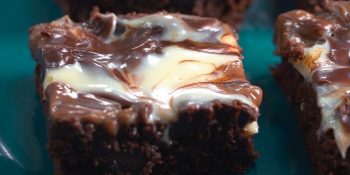 Brownie com creme de avelã