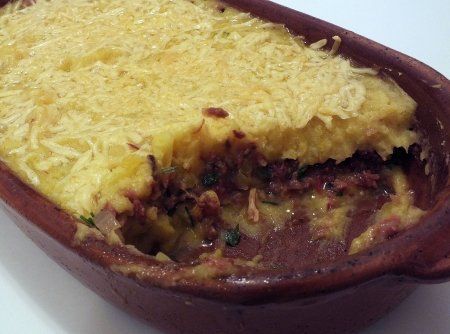 Escondidinho de carne seca com macaxeira rápido