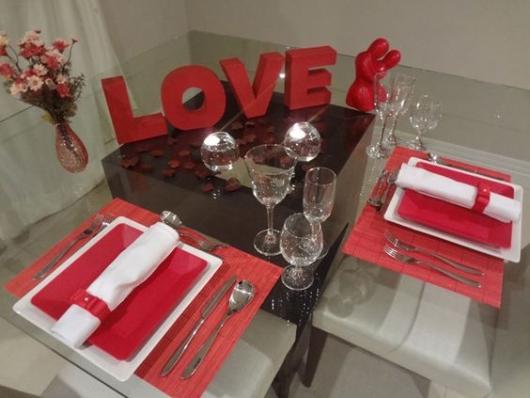 itens de decoração no jantar de dia dos namorados