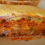 Lasanha ao molho branco e vermelho uma opção bem suculenta ótima para almoços @ciceradetudoumpouco