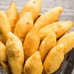 Quibe de macaxeira: receita típica simples de dar água na boca