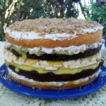 Torta Marta Rocha fácil simples com ameixa @muitoamor