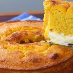 Bolo de milho com flocão barato do jeito que amamos e fácil demais