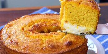 Bolo de milho com flocão