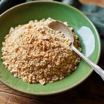 Receita de farofa de gengibre e amendoim