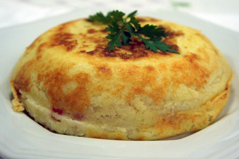 lanchão de frigideira de purê de batata 