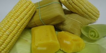 Pamonha doce de milho com creme de leite