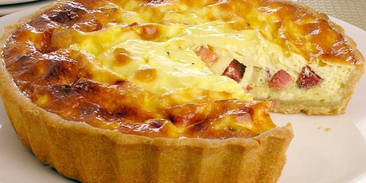 quiche de queijo simples