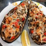 Berinjela recheada com frango