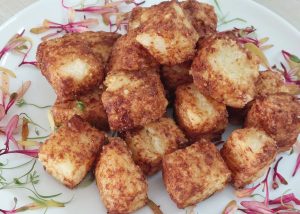 Dadinhos de tapioca com queijo coalho