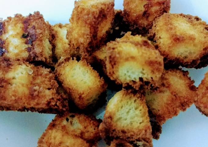 como fazer croutons de pão de forma no forno como fazer croutons fit como fazer croutons com pão de forma na airfryer receita croutons outback como fazer croutons de pão de forma na frigideira como fazer croutons igual de restaurante