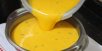 Sopa de batata de 3 queijos