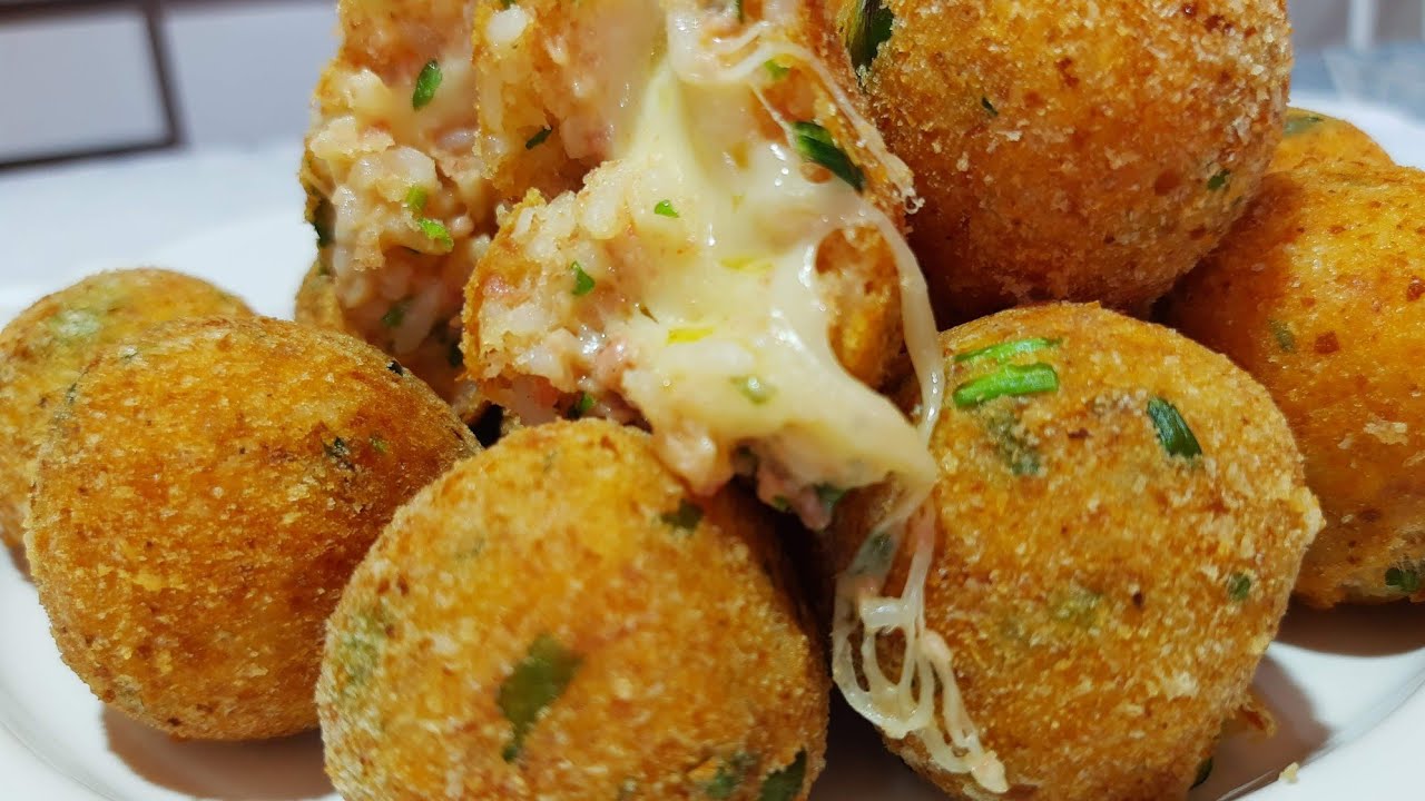 bolinho de calabresa simples bolinho de calabresa de minuto bolinho de calabresa com batata bolinho de calabresa ralada bolinho de calabresa simples assado bolinho de calabresa na massa bolinho de calabresa na airfryer bolinho de linguiça calabresa com queijo