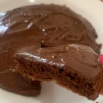 Bolo de chocolate de frigideira