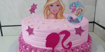 bolo cor de rosa da Barbie
