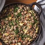 feijão tropeiro com carne de sol feijão tropeiro com carne de porco qual carne acompanha feijão tropeiro feijão tropeiro tradicional feijão tropeiro com feijão fradinho e carne seca receita de feijão tropeiro nordestino feijão tropeiro com calabresa feijão tropeiro paulista