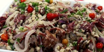 feijão tropeiro com carne seca