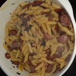 Macarrão ao alho e óleo com calabresa