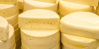 Queijo ralado caseiro