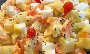 Salada de legumes cozidos com maionese