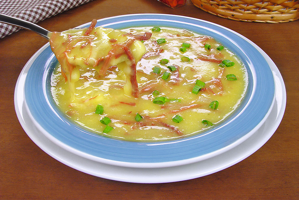 sopa de batata da Palmirinha com bacon