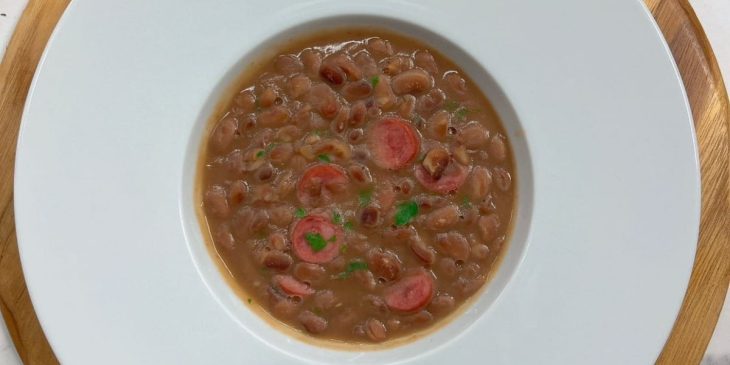 sopa de feijão do Edu Guedes tudo gostoso