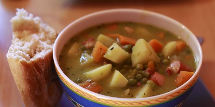 sopa na panela de pressão