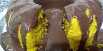 Bolo de cenoura de microondas