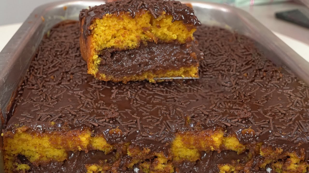 bolo de cenoura recheado com barra de chocolate
bolo de cenoura que sai recheado do forno
bolo de cenoura que já sai recheado do forno tudo gostoso
bolo de cenoura recheado com mousse de chocolate
bolo de cenoura com recheio de chocolate tudo gostoso
recheio de chocolate para bolo de cenoura simples
bolo de cenoura com recheio de leite ninho
bolo de cenoura para aniversário com chantilly