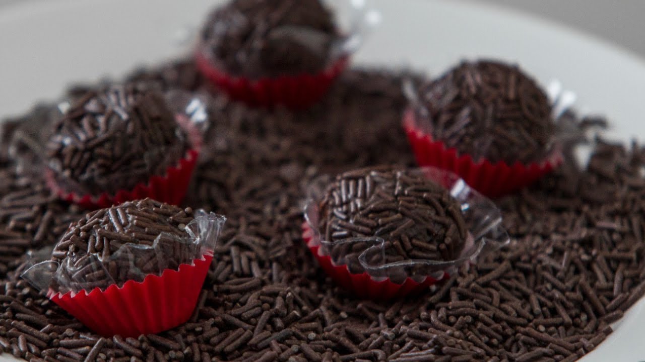 como fazer chocolate de panela com nescau como fazer chocolate de panela com nescau e leite condensado 1 lata de leite condensado faz quantos docinhos receita de creme de chocolate para comer de colher receitas de docinhos diferentes para que serve a manteiga no doce doce de colher com leite condensado quantas latas de leite condensado para fazer 50