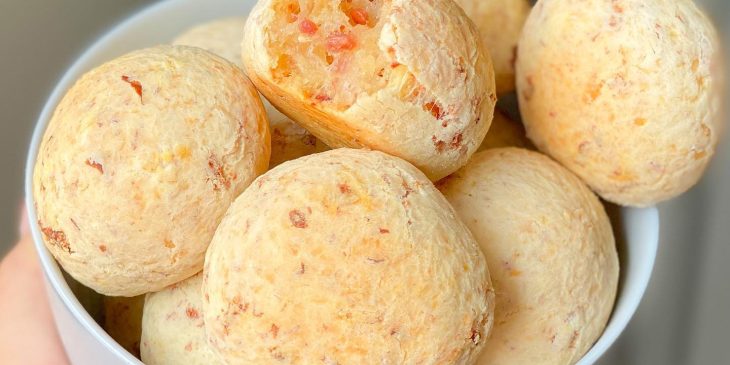 Pão de queijo mineiro