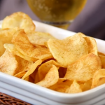 Salgadinho de batata com 2 ingredientes tudo gostoso
