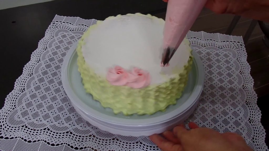 receita de bolo de aniversário de antigamente recheio de bolo de aniversário simples fotos de bolos de aniversário feminino