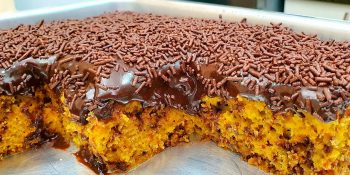 Bolo de cenoura formigueiro