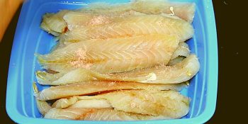 Pescada branca na pressão