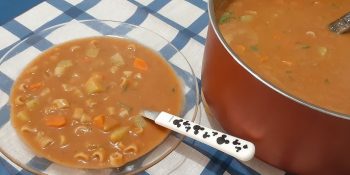 Sopa com sobras