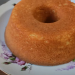 bolo de fruta simples fofinho e amanteigado
