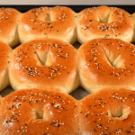 lanche com pouco ingrediente receitas de 3 minutos fáceis receita com 2 ingredientes salgado de farinha de trigo salgadinho fácil mata fome receitas bete com carinho vídeo de café da manhã