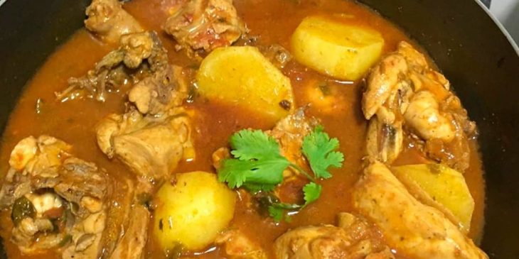 Galinha guisada com batata doce